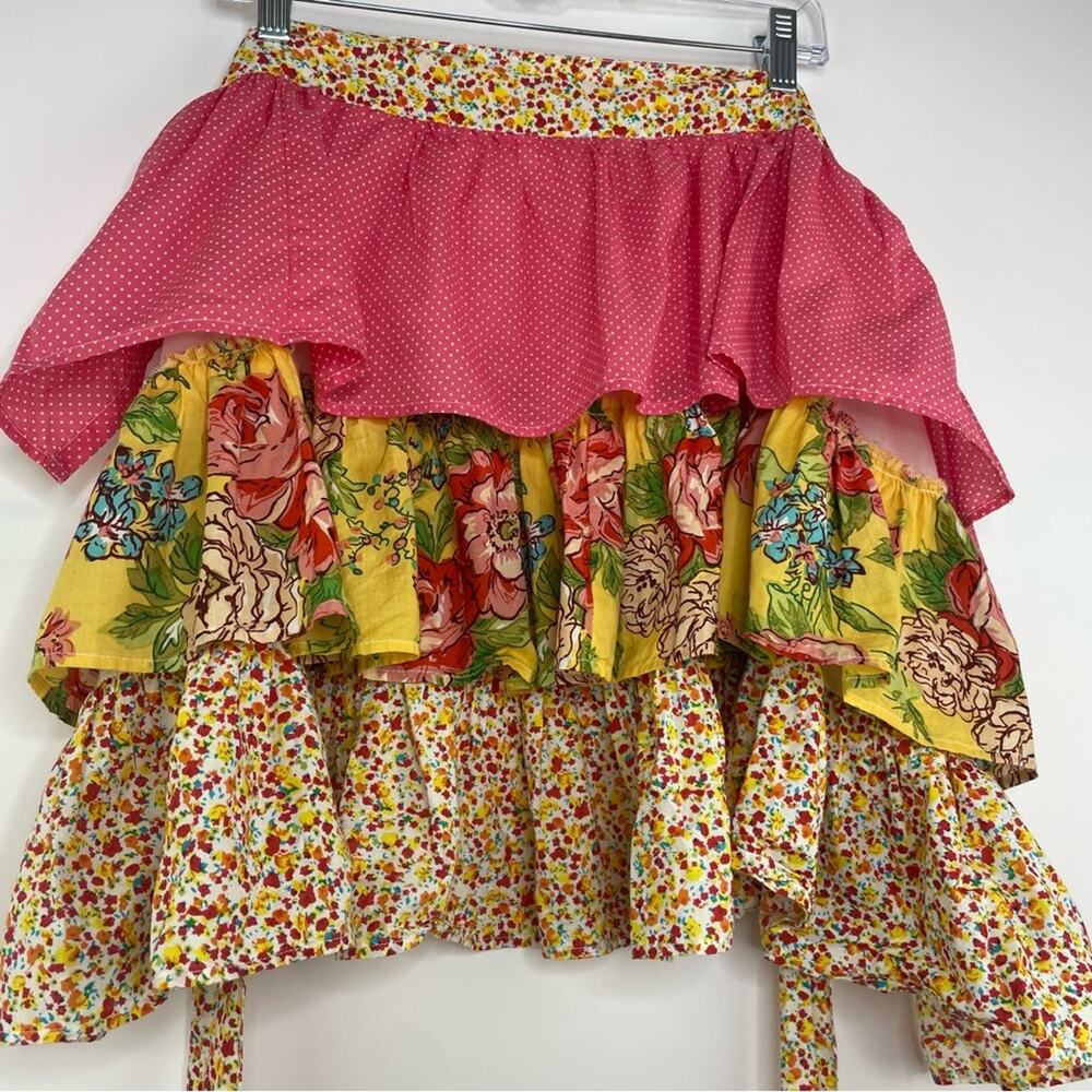 Pier 1 Imports half apron floral ruffled western farmhouse cottage prairie core